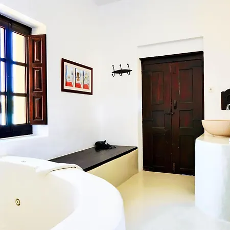 别墅 In Megalochori With Private Pool