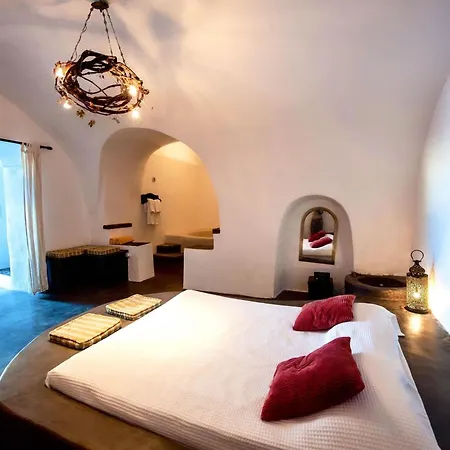 In Megalochori With Private Pool Megalochori (Santorini)