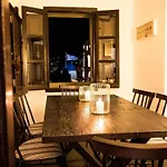 Villa In Megalochori With Private Pool *