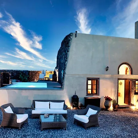 In Megalochori With Private Pool *