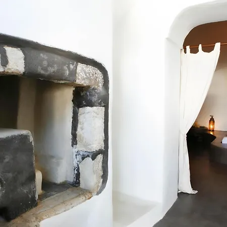 In Megalochori With Private Pool Villa *